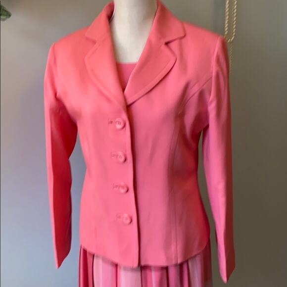 Striking Pendleton Jacket - Picture 2 of 5